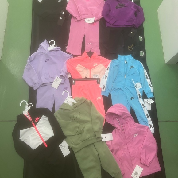 NWT Nike 2t SOLD ALREADY - Picture 6 of 7